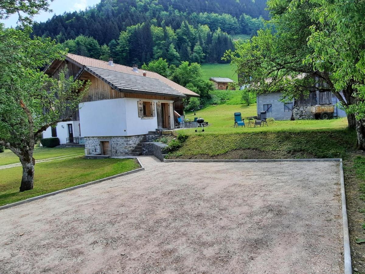 Pensjonat Le Petit Caboin Seytroux Zewnętrze zdjęcie